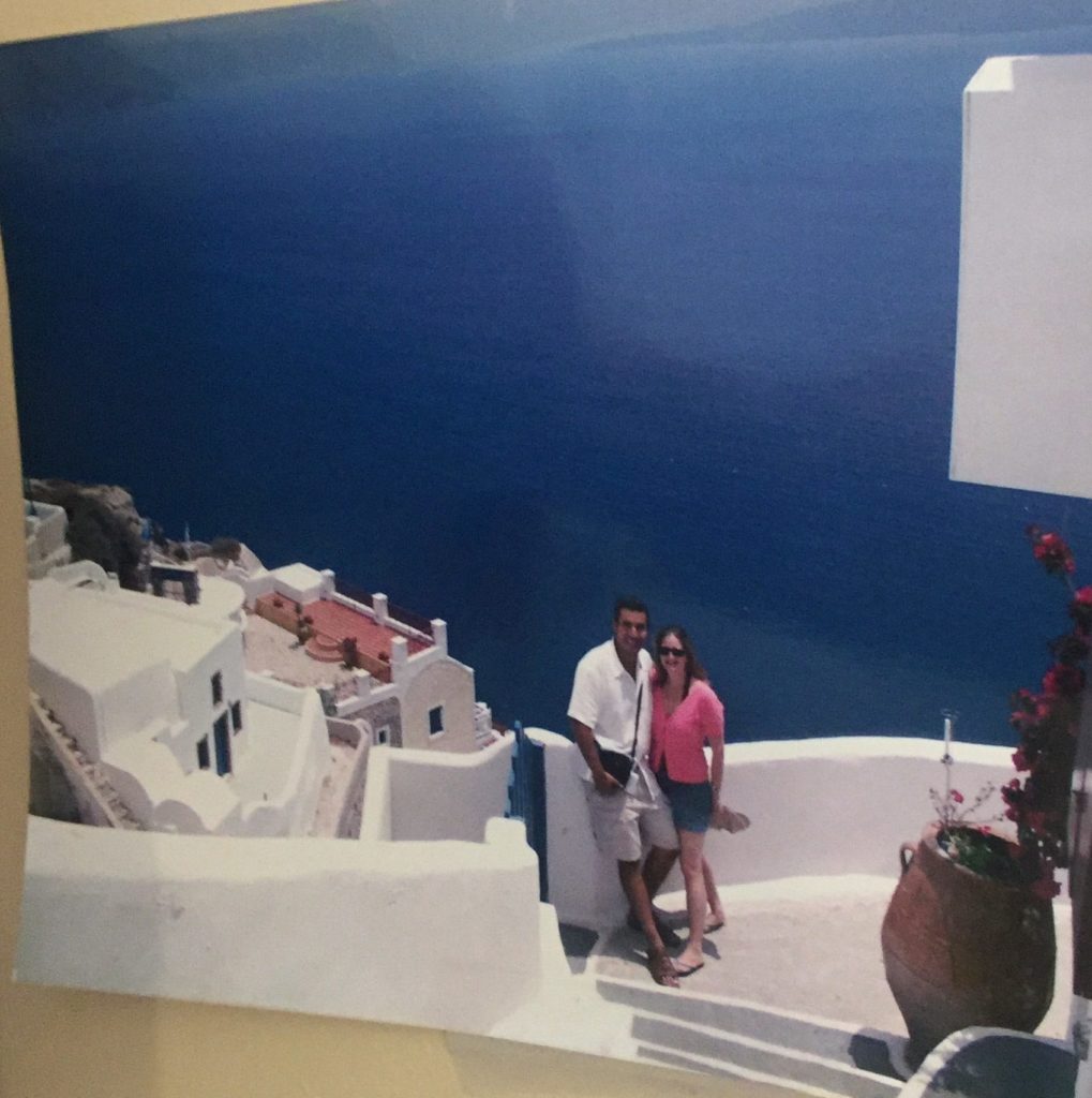 Honeymoon Greece www.thethreeyearexperiment.com